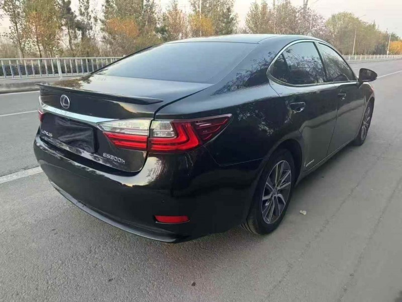 16年枣庄雷克萨斯ES