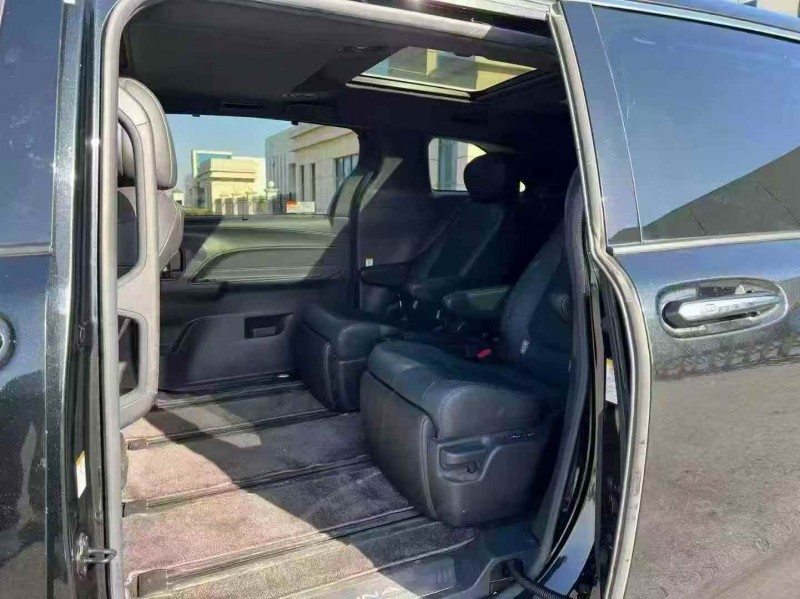 23年徐州丰田塞纳