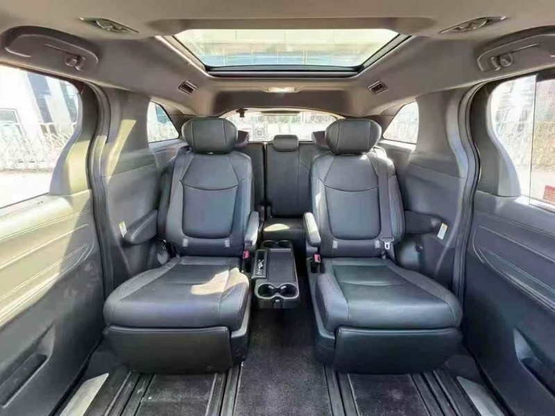 23年徐州丰田塞纳