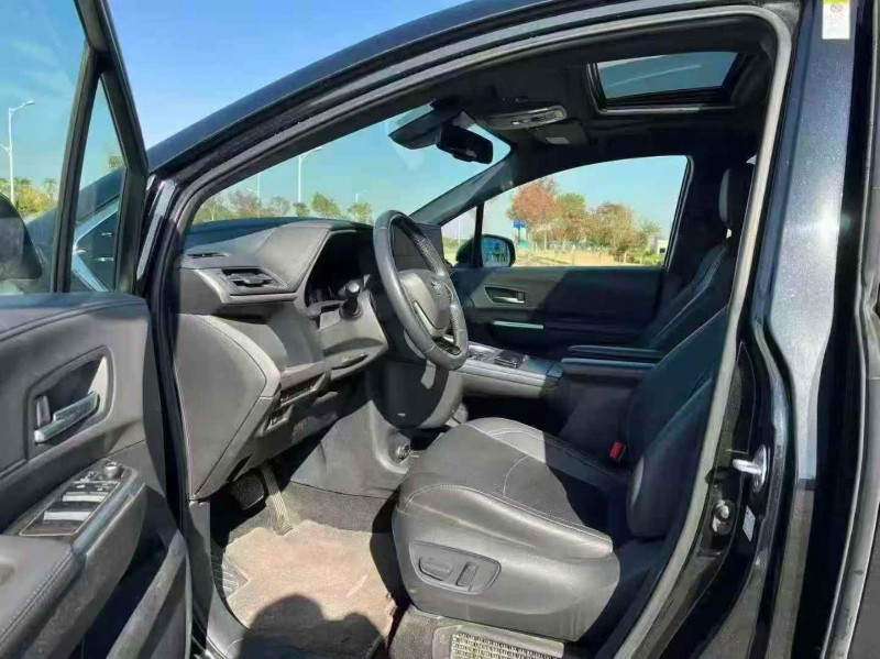 23年徐州丰田塞纳