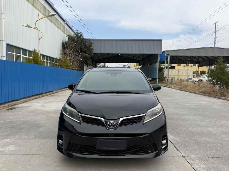 19年枣庄丰田塞纳