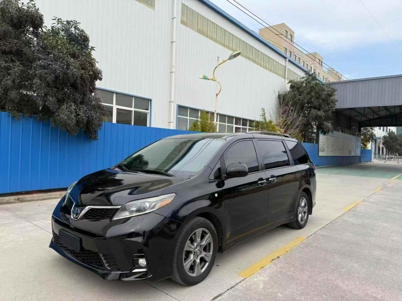 19年枣庄丰田塞纳