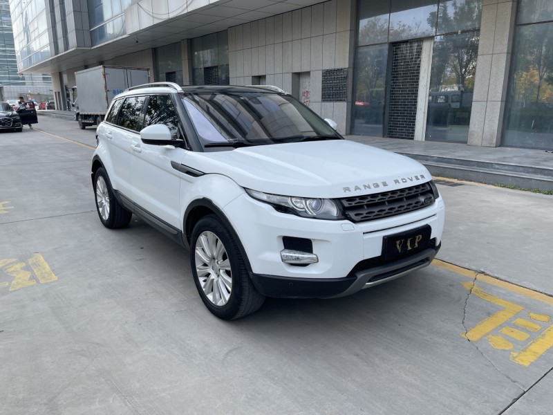 15年济宁路虎揽胜极光