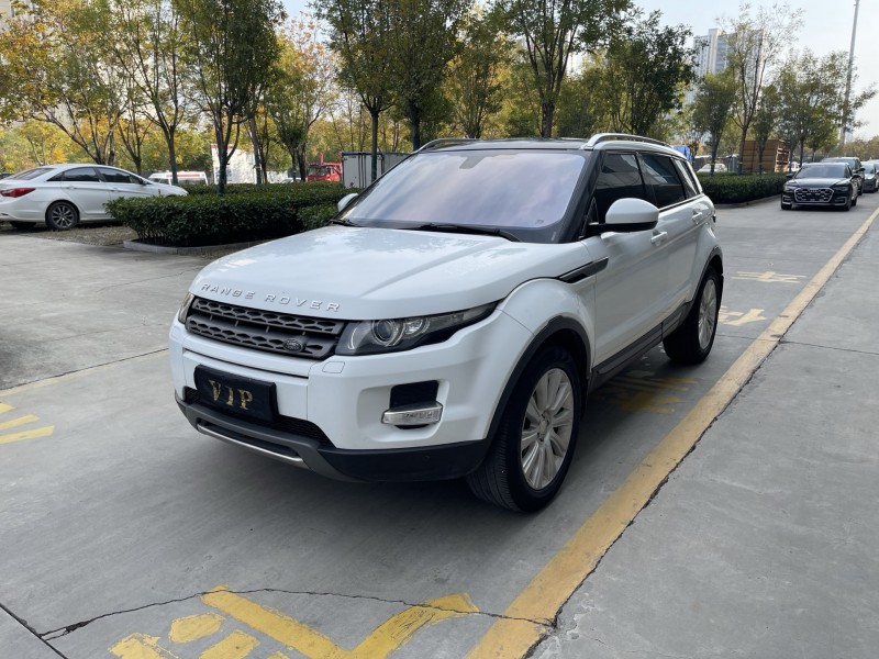 15年济宁路虎揽胜极光