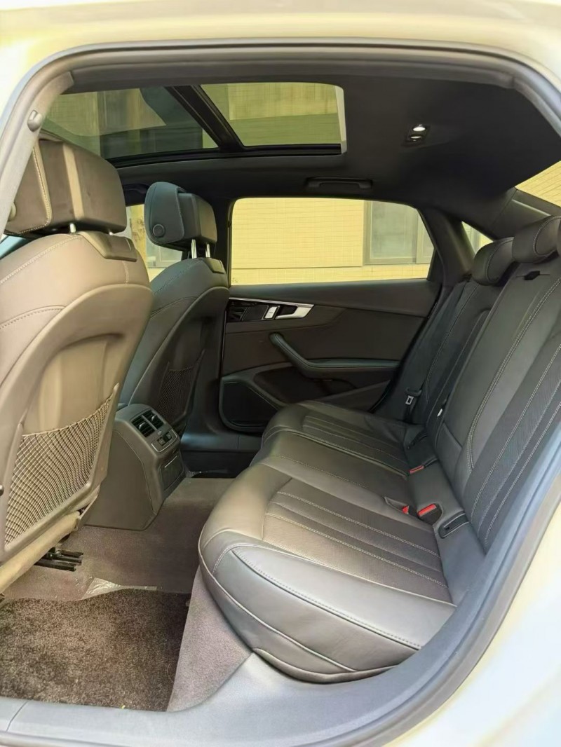 23年佛山奥迪A4L