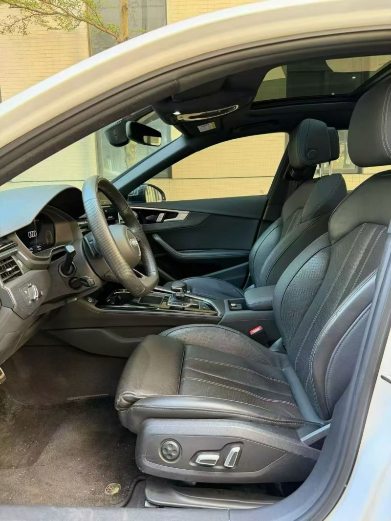 23年佛山奥迪A4L