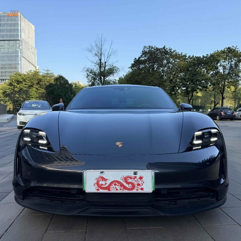 21年佛山保时捷Taycan