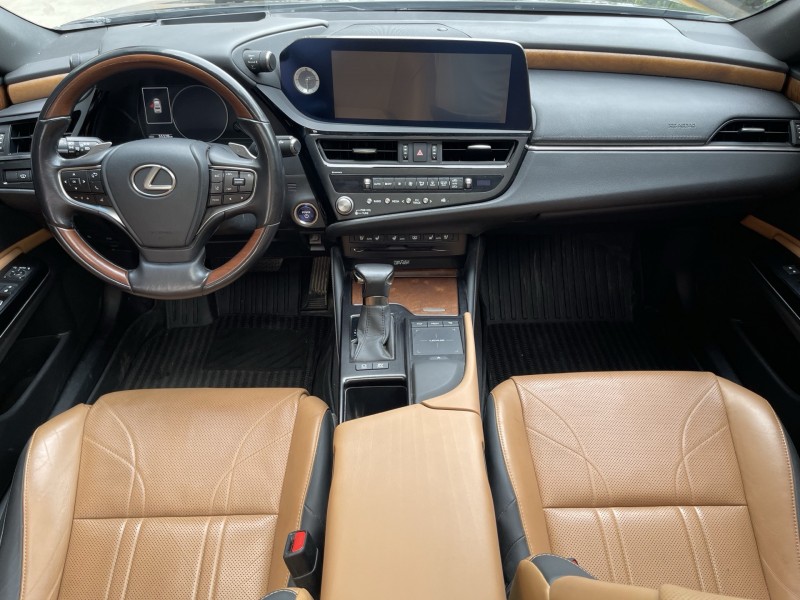 22年济宁雷克萨斯ES