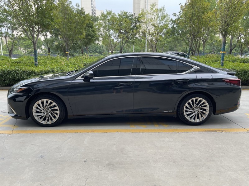 22年济宁雷克萨斯ES