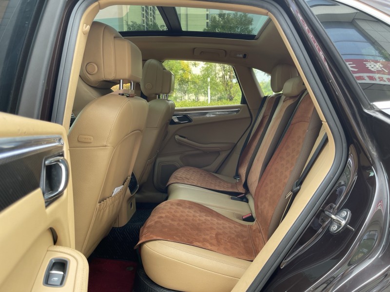 17年济宁保时捷Macan