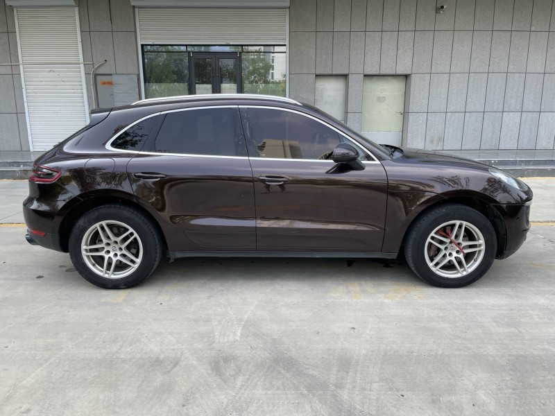 17年济宁保时捷Macan