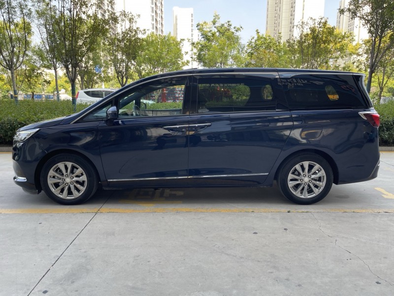 21年济宁别克GL8