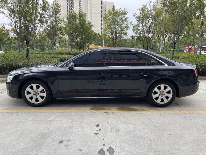 14年济宁奥迪A8L