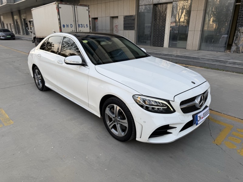 18年济宁奔驰C