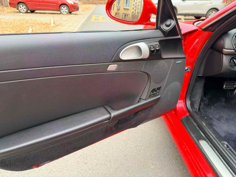 11年邯郸保时捷Boxster