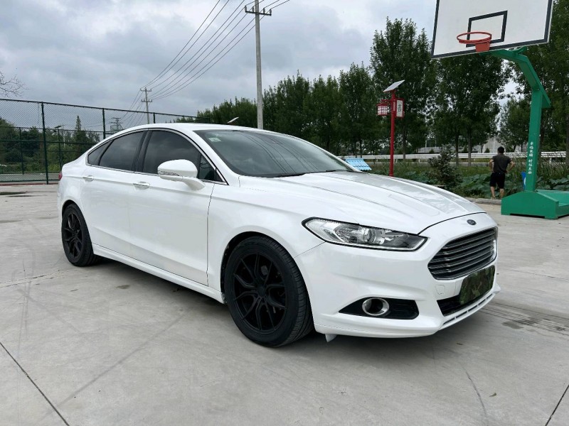 15年徐州福特蒙迪欧