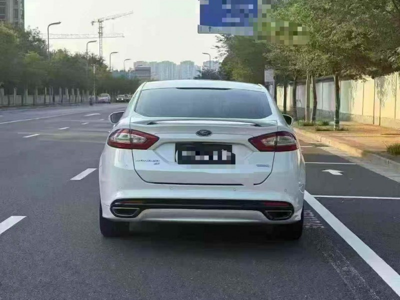 15年郑州福特蒙迪欧