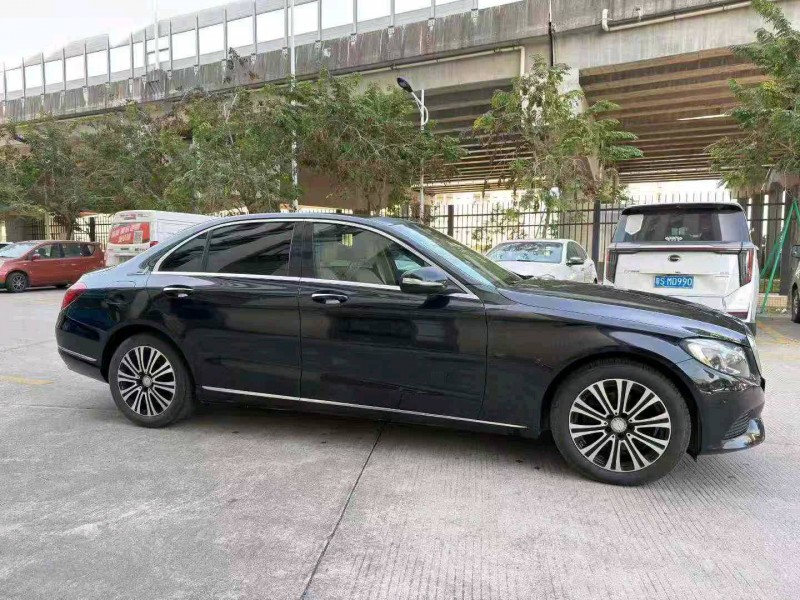 16年东莞市奔驰C