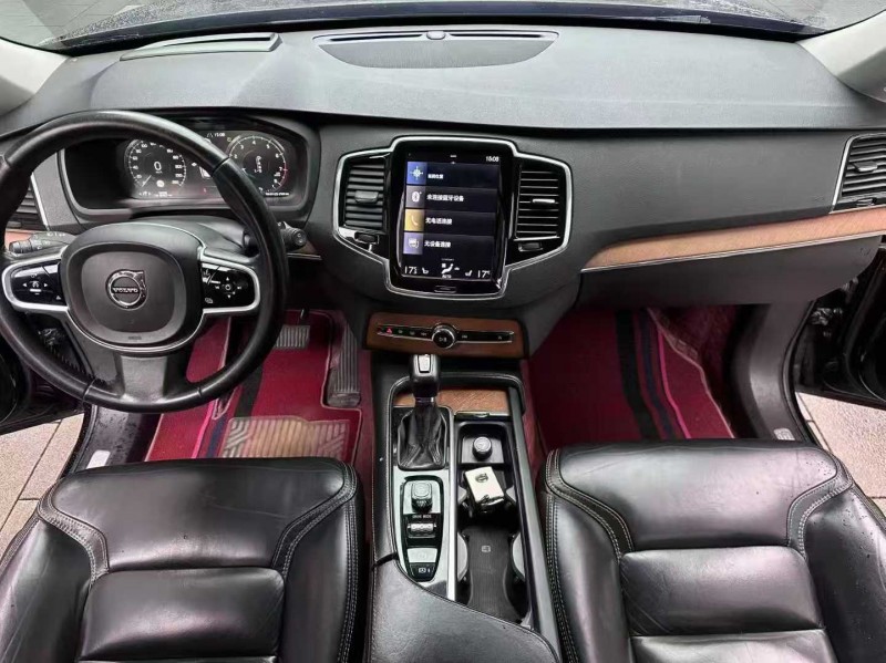 19年佛山沃尔沃XC90
