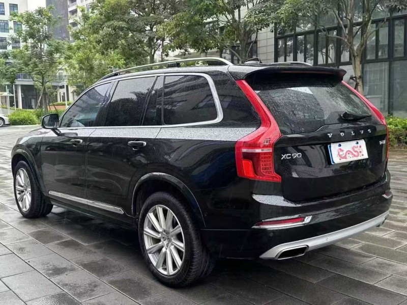 19年佛山沃尔沃XC90