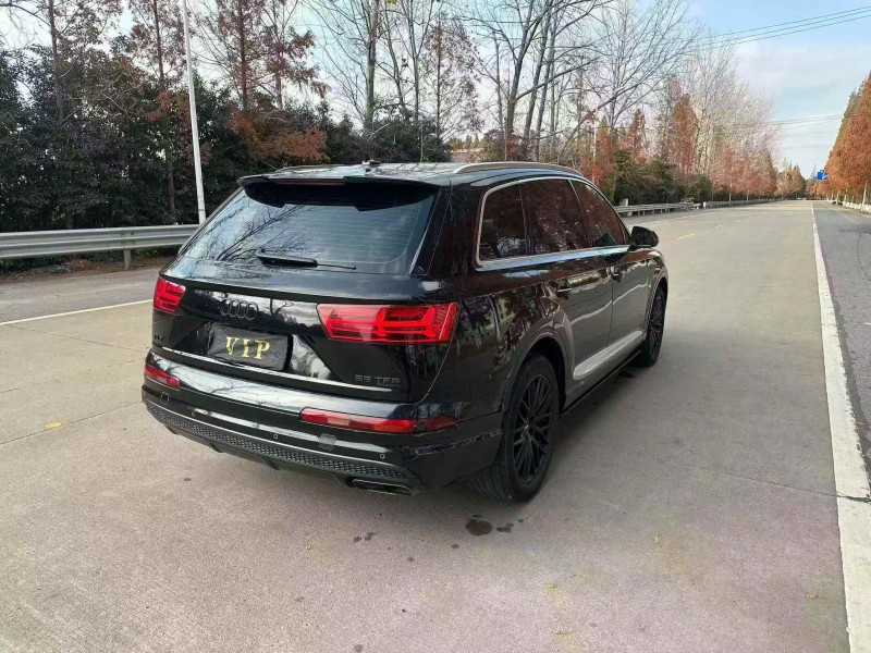 17年徐州奥迪Q7