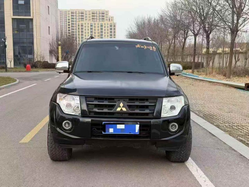 13年潍坊三菱帕杰罗