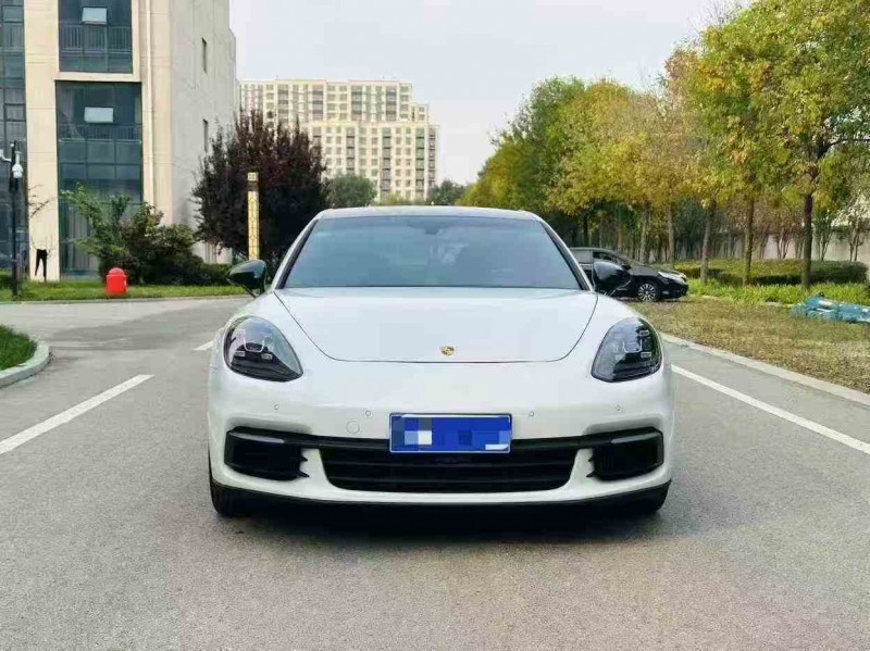 20年聊城保时捷帕拉梅拉