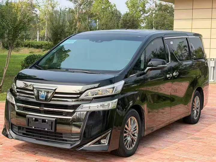 23年襄樊丰田威尔法