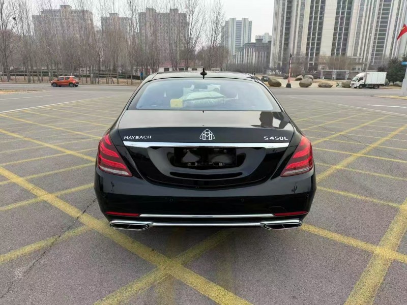 20年东营奔驰S