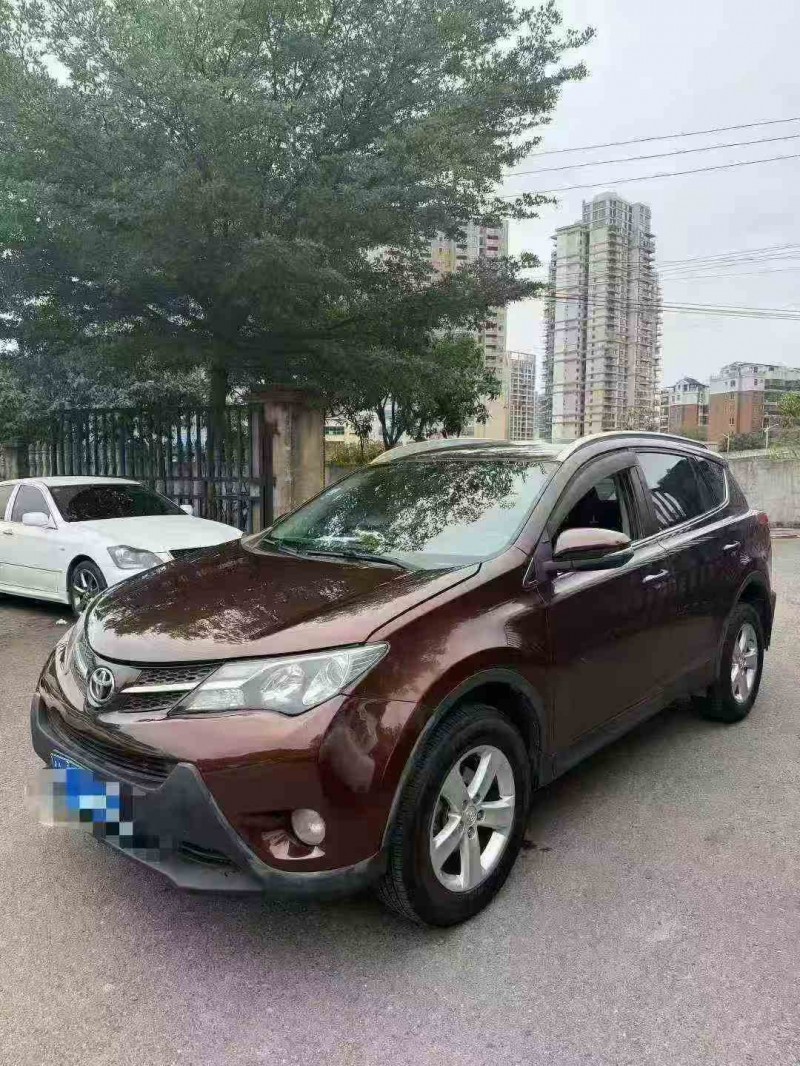 14年钦州丰田RAV4