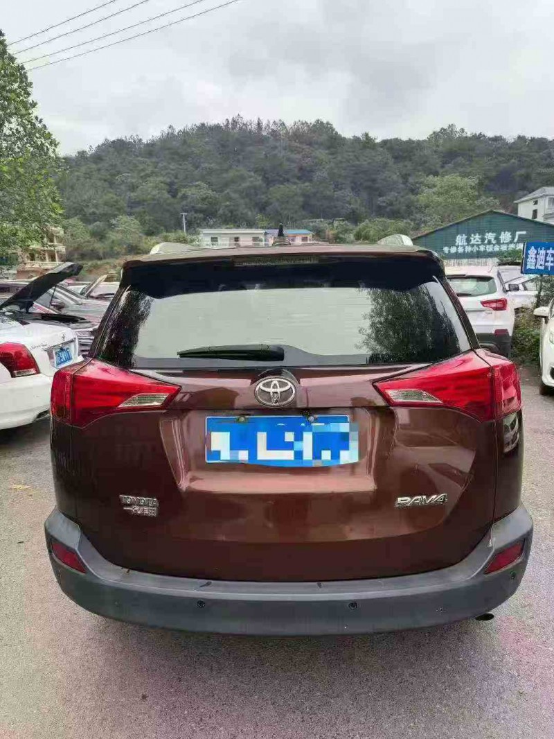14年钦州丰田RAV4