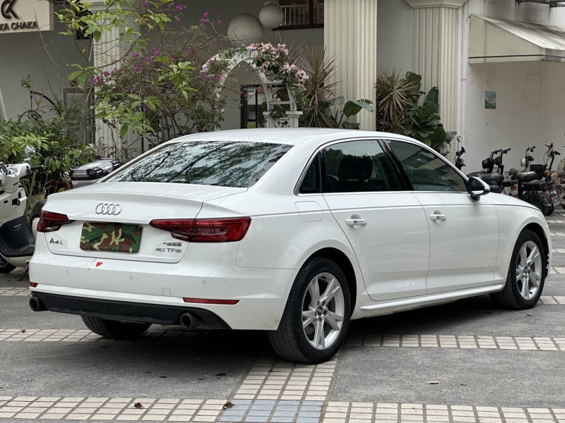 17年东莞市奥迪A4L