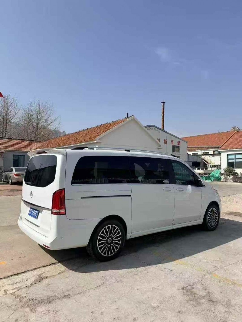 18年济宁奔驰V