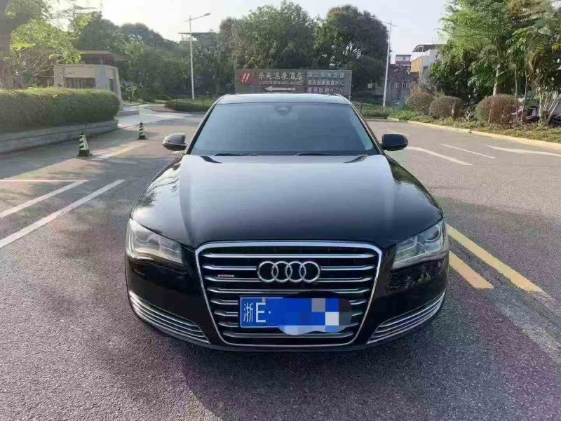 14年湛江奥迪A8L