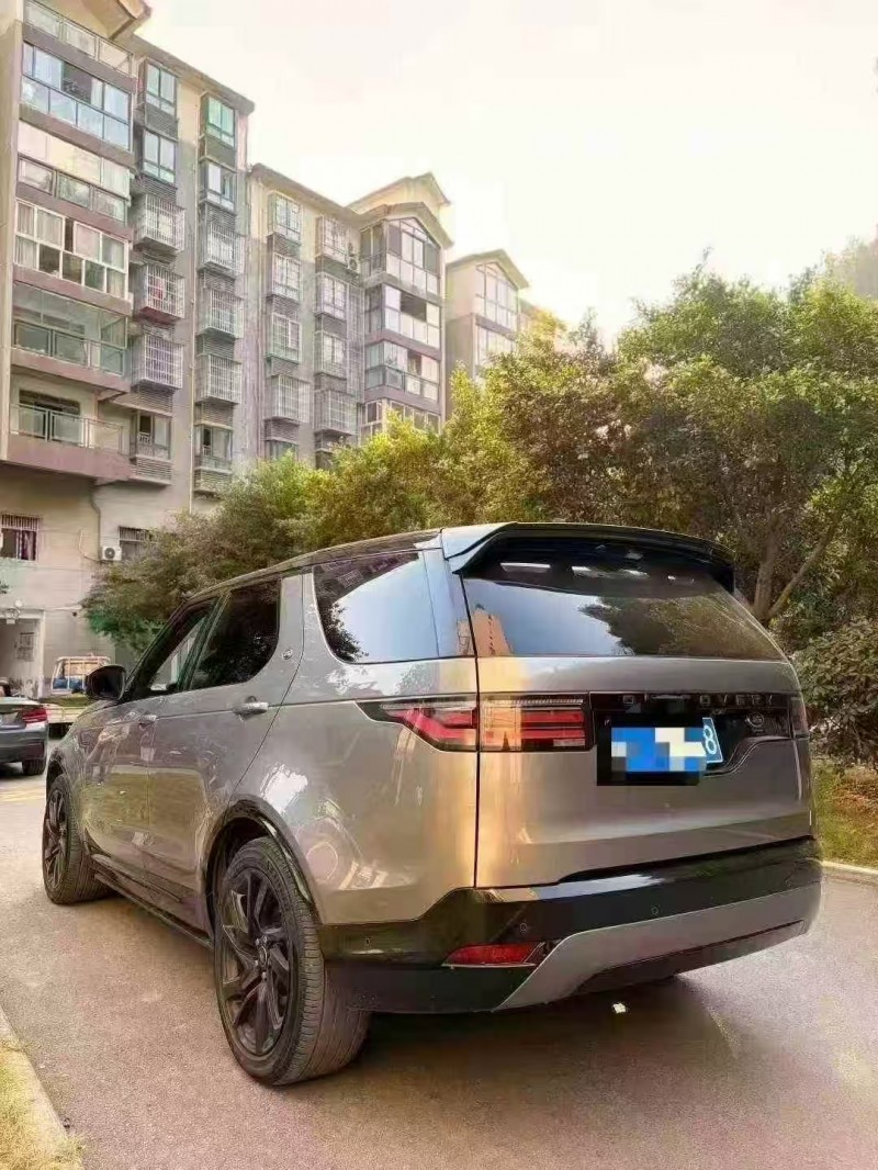 21年重庆市路虎发现5