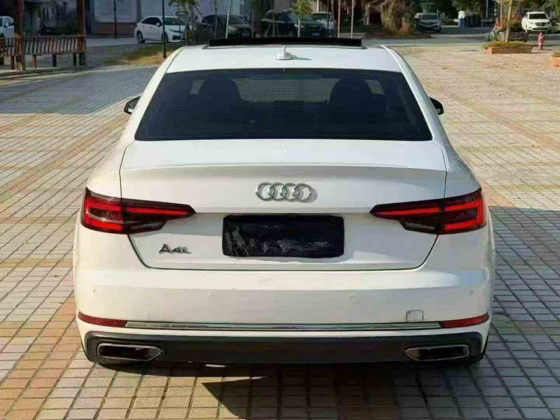 20年珠海奥迪A4L