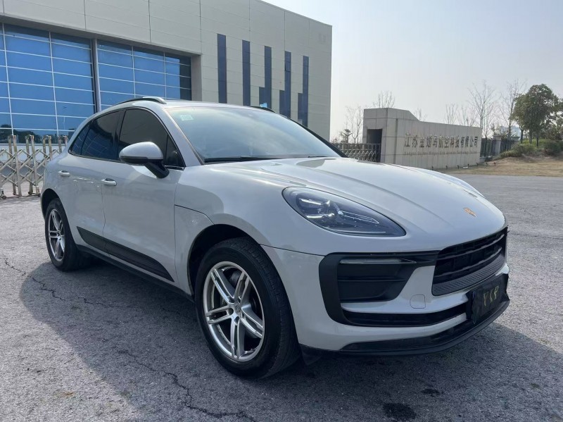 24年盐城保时捷Macan