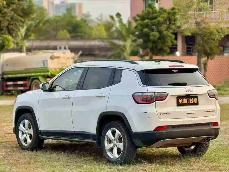 20年泸州Jeep指南者
