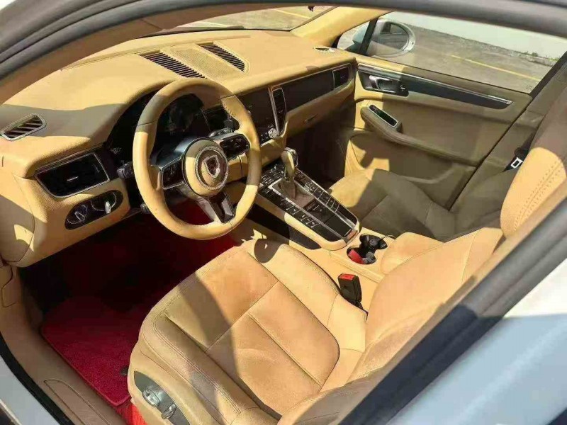 17年泉州保时捷Macan