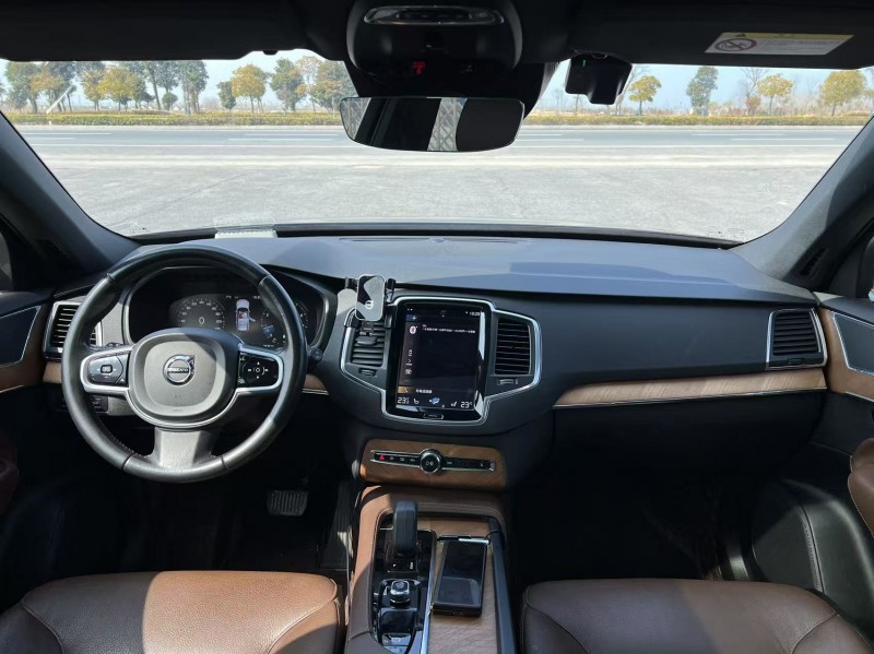 22年盐城沃尔沃XC90