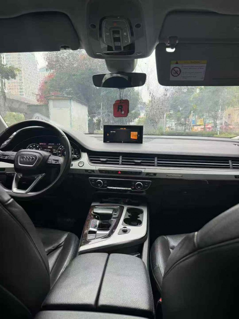 18年襄阳奥迪Q7