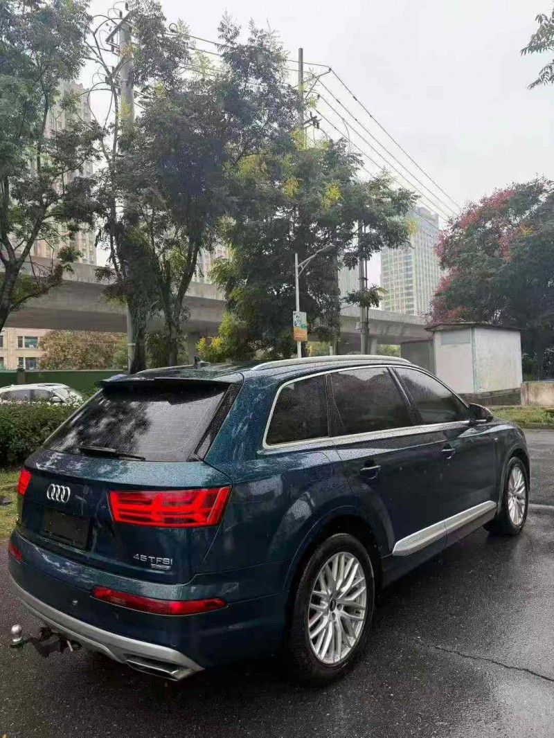 18年襄阳奥迪Q7