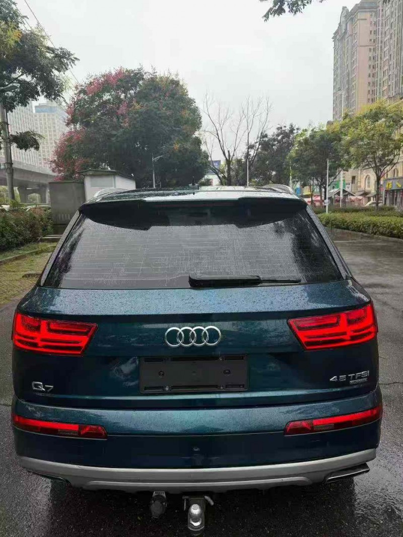 18年襄阳奥迪Q7