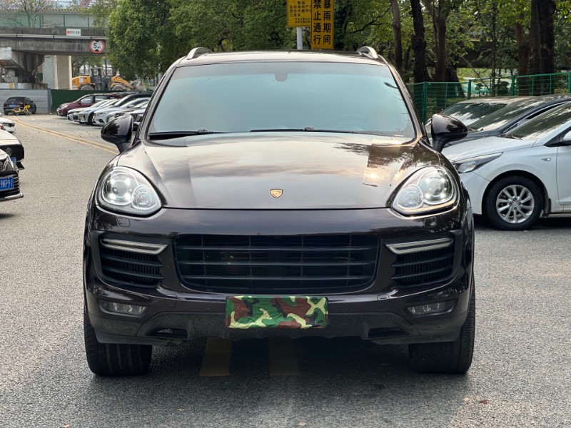 21年东莞市保时捷Macan