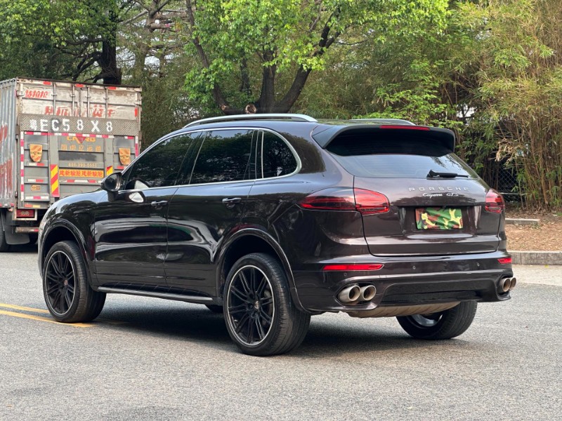 21年东莞市保时捷Macan