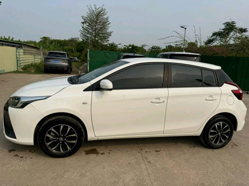 21年中山市丰田YARiS L 致炫