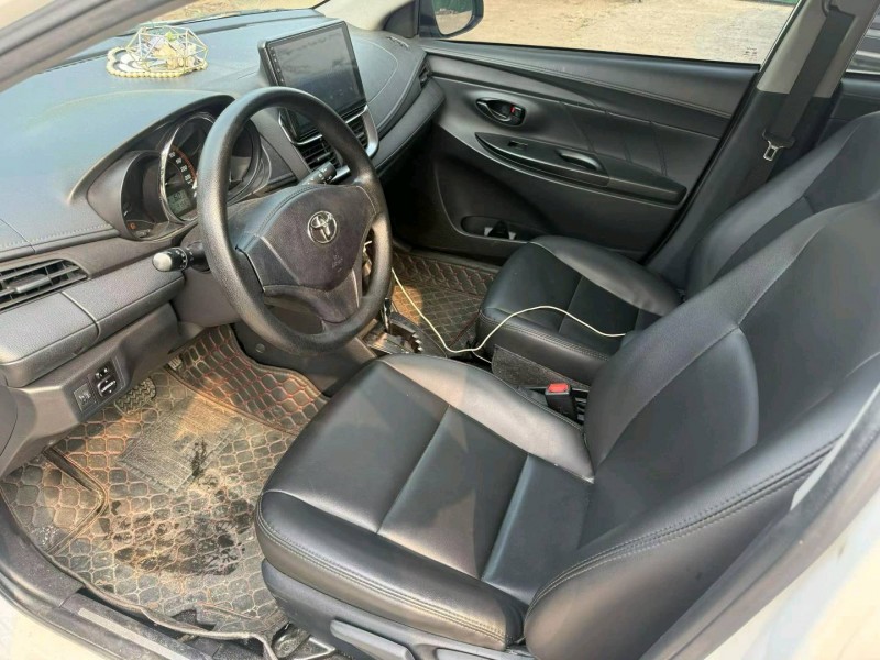 21年中山市丰田YARiS L 致炫