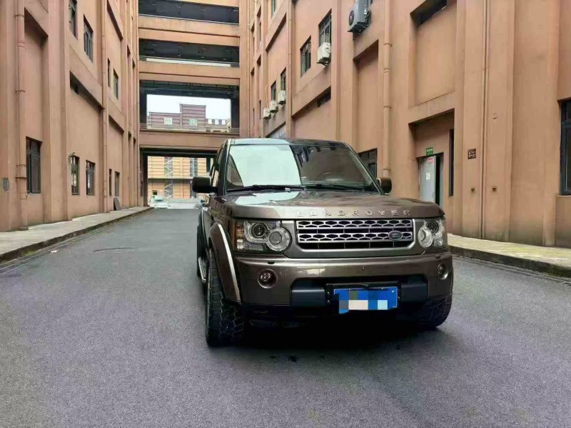13年重庆市路虎发现4