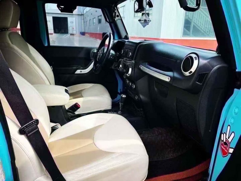 14年烟台Jeep牧马人