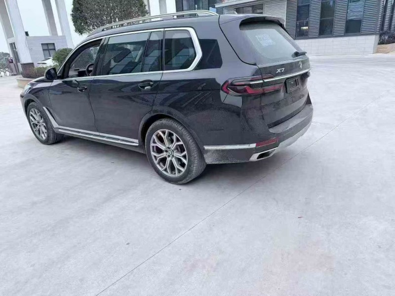 23年常德宝马X7
